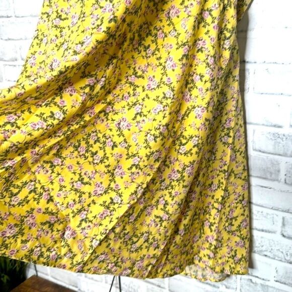 Torrid Mini Challis Sundress Womens 4X Yellow Floral Dress Pockets Stretch 4 4X - Picture 3 of 6